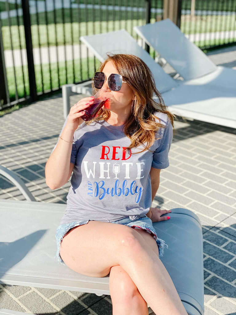 4th of July shirts available at www.bubblysideoflife.com/shop