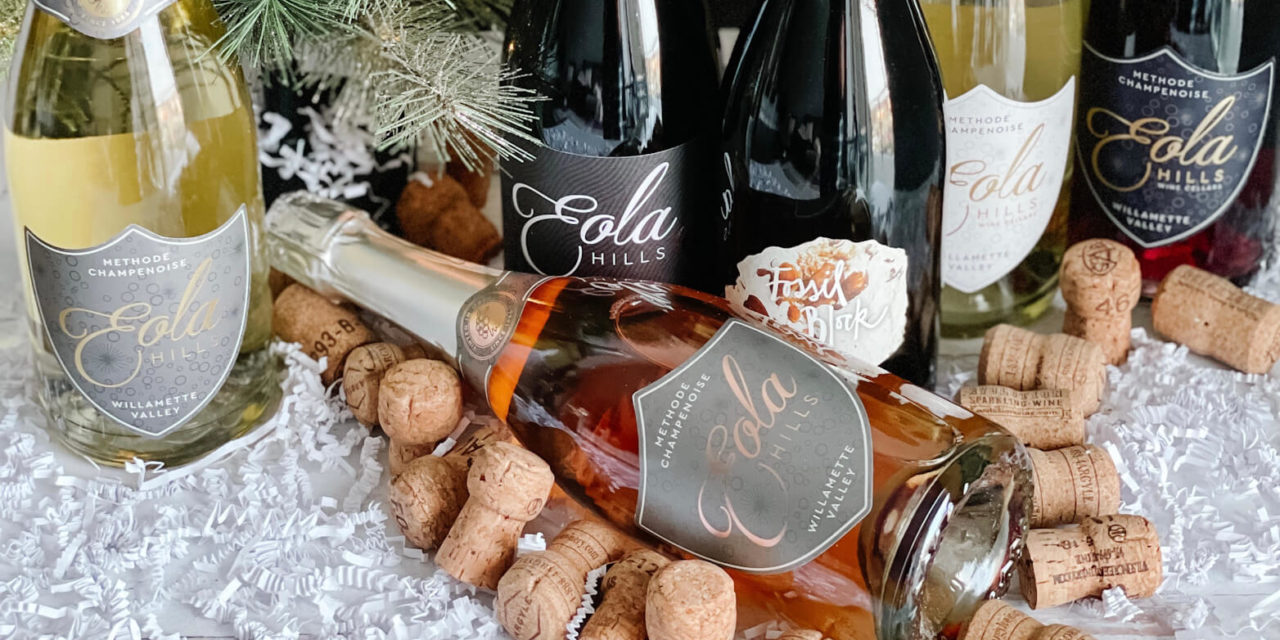 A Very Bubbly Holiday Bundle With 4 Sparkling And 2 Pinot Noir – Something Everyone Will Love