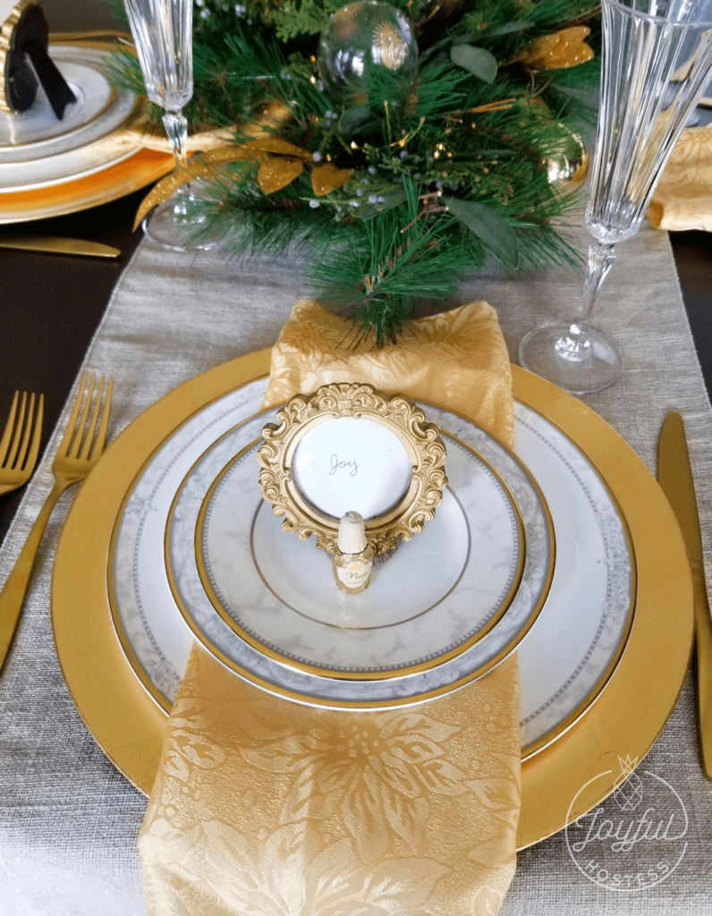 Christmas table ideas plus the place setting.
